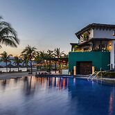 Thompson Zihuatanejo, A Beach Resort, by Hyatt