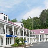 Howard Johnson by Wyndham Dalton