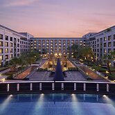 Grand Hyatt Mumbai Hotel and Serviced Apartments
