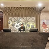 Lords Plaza, Surat