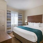 Hawthorn Extended Stay by Wyndham Naples