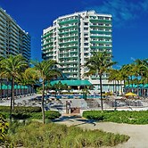 Sea View Hotel, Bal Harbour, On The Ocean