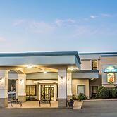 Super 8 by Wyndham Valdosta Mall