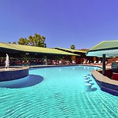 Mercure Alice Springs Resort