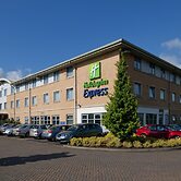 Holiday Inn Express East Midlands Airport by IHG