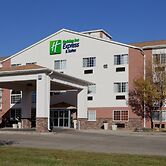Holiday Inn Express & Suites Fort Pierre by IHG