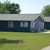 Americas Best Value Inn Suburban Motel
