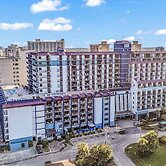 Grande Shores Ocean Resort