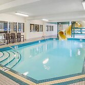 Comfort Inn & Suites University