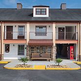 Baymont by Wyndham Commerce GA Near Tanger Outlets Mall