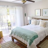 Villa Montana Beach Resort