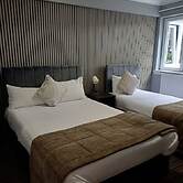 Kings Park Hotel