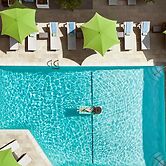 Sunset Marquis