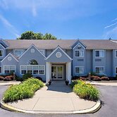 Microtel Inn & Suites by Wyndham Bethel/Danbury