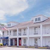 Baymont by Wyndham Albany at Albany Mall