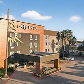 La Quinta Inn & Suites by Wyndham Houston Baytown East