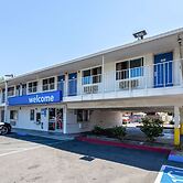 Motel 6 Sacramento, CA - Downtown