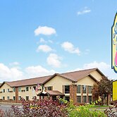 Super 8 by Wyndham Longmont/Twin Peaks