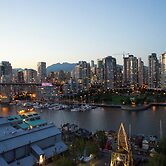 Granville Island Hotel