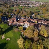 Delta Hotels by Marriott Tudor Park Country Club