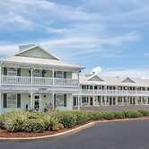 Super 8 by Wyndham Bay St. Louis