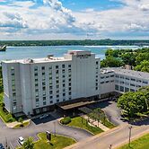 DoubleTree by Hilton Hotel Niagara Falls New York