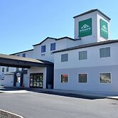 Wingate by Wyndham Bel Air I-95 Exit 77A / APG Area