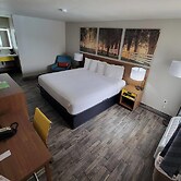 Days Inn by Wyndham Clanton AL