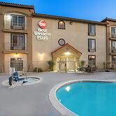 Best Western Plus John Jay Inn & Suites