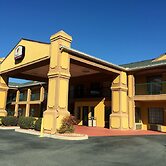Peach State Inn & Suites
