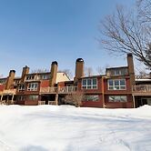 Mount Snow Grand Summit Resort