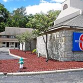 Motel 6 Dayton, OH - Englewood