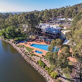 Oaks Cypress Lakes Resort