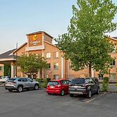 Comfort Inn East