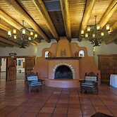 Sagebrush Inn & Suites