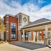 Howard Johnson Hotel & Suites by Wyndham Oacoma