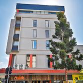 Madison Plaza Townsville