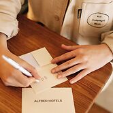 ALFRED HOTEL Compiègne