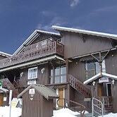 Karelia Alpine Lodge