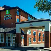 Holiday Inn Express Burton Upon Trent by IHG