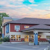 Super 8 by Wyndham Lethbridge