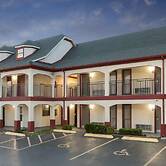 Travelodge Inn & Suites by Wyndham Norman