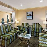 La Quinta Inn & Suites by Wyndham Sawgrass