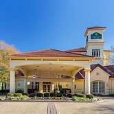 La Quinta Inn & Suites by Wyndham Raleigh Cary