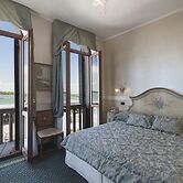 Hotel Riviera