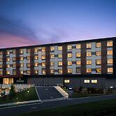 Delta Hotels by Marriott Vancouver Delta