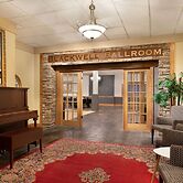 The Plaza Hotel Downtown, Trademark Collection by Wyndham