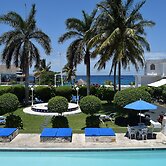 Villablanca Garden Beach Hotel