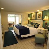 Ocean Club on Smuggler's Beach