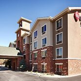 Best Western Plus Gateway Inn & Suites